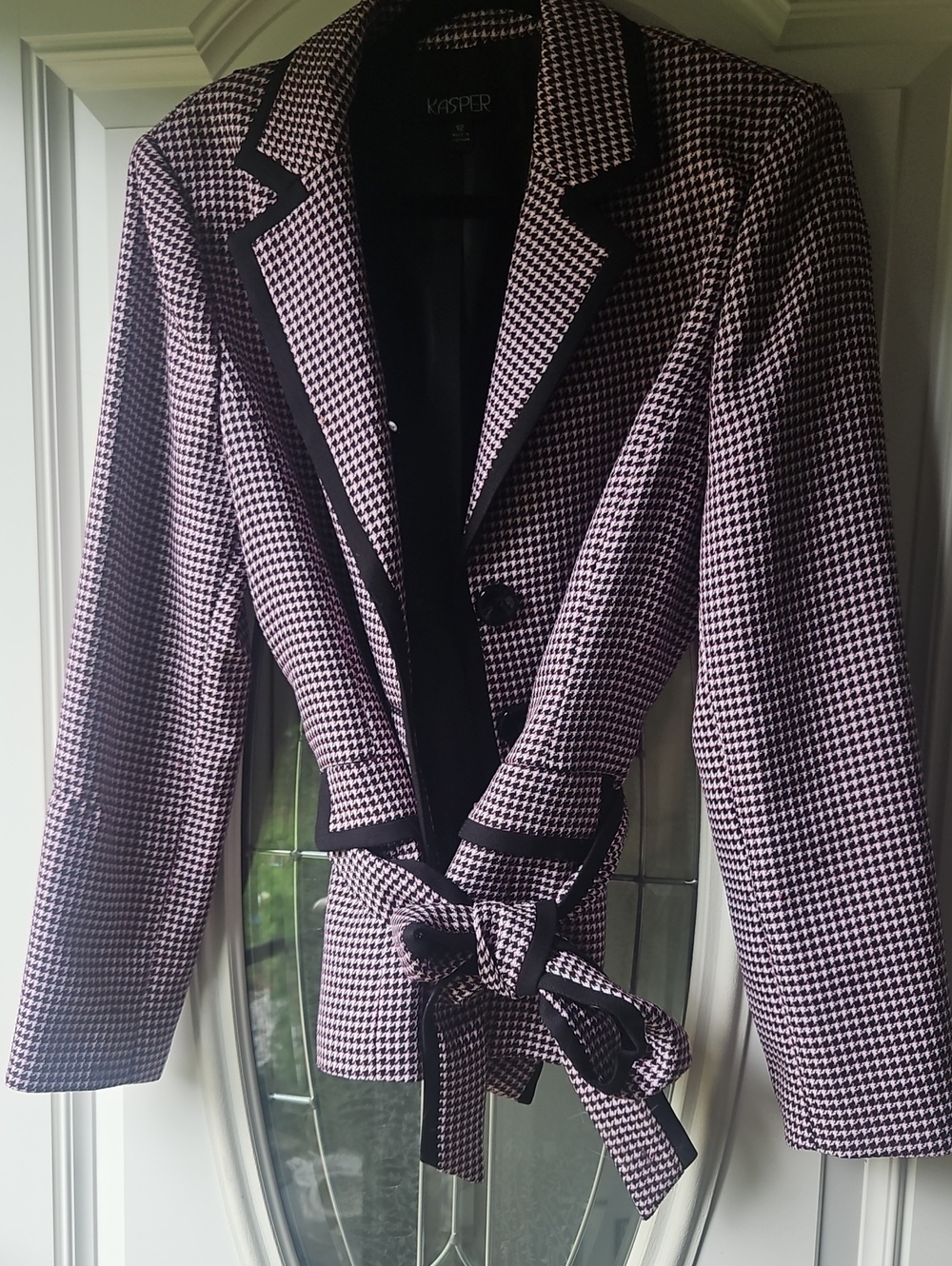 Kasper Black & White Houndstooth Belted Blazer with Contrast Trim